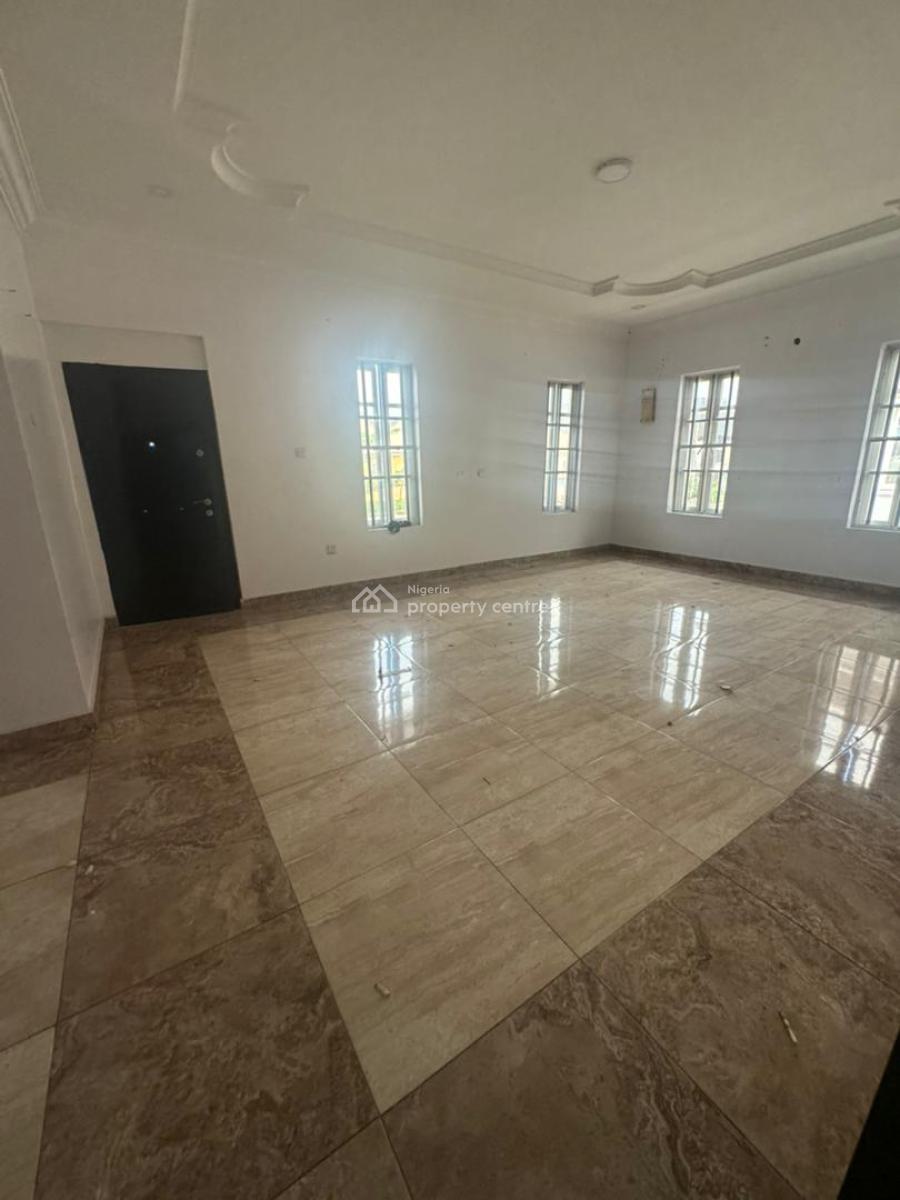 Spacious and Well Maintained 4bedroom Fully Detached Duplex with Bq, Chevron Drive Lekki Lagos, Lekki Expressway, Lekki, Lagos, Detached Duplex for Rent