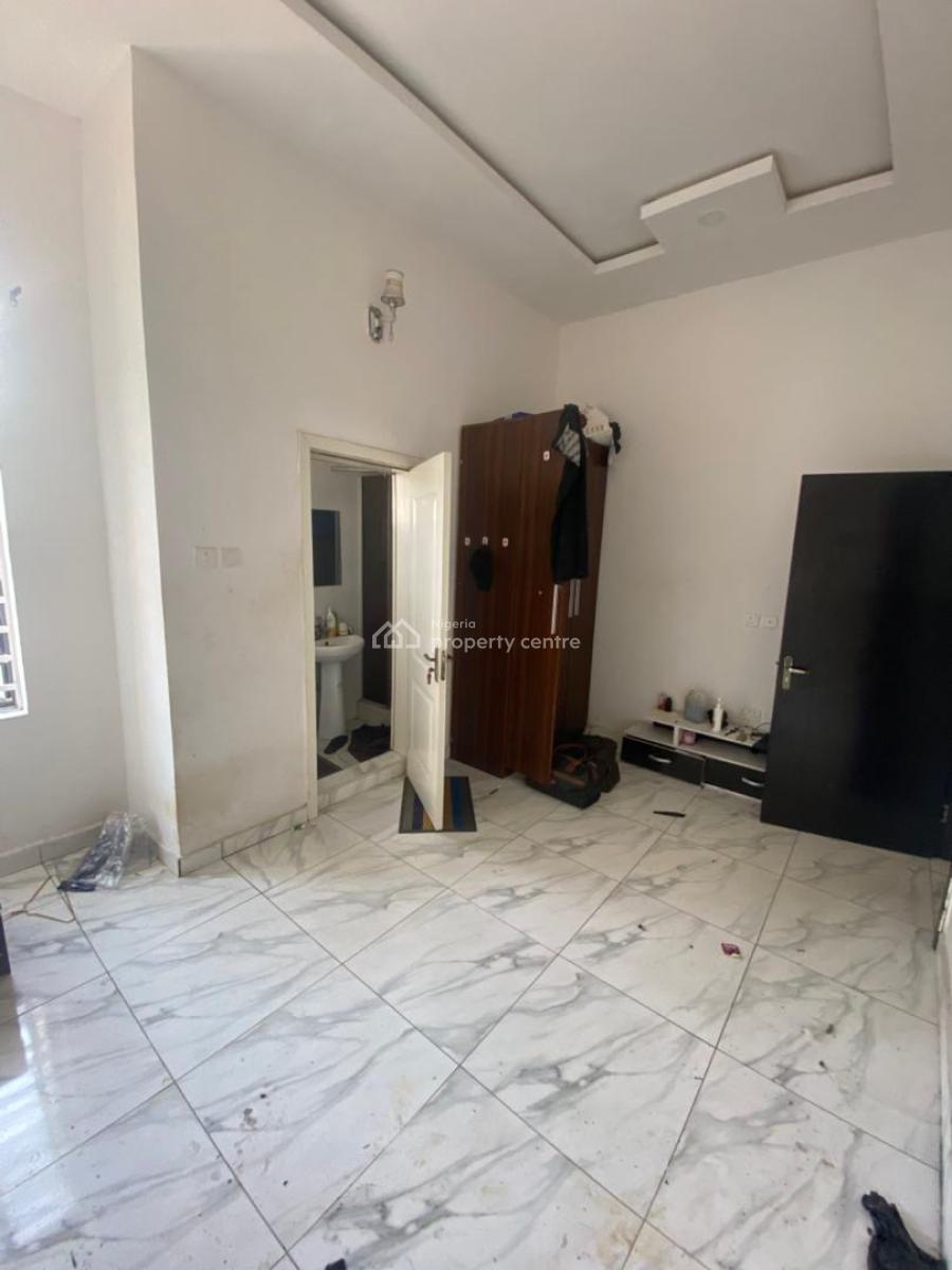 Well Maintained and Spacious 4 Bedroom Terrace Duplex at Ikota, Ikota, Lekki, Lagos, House for Rent