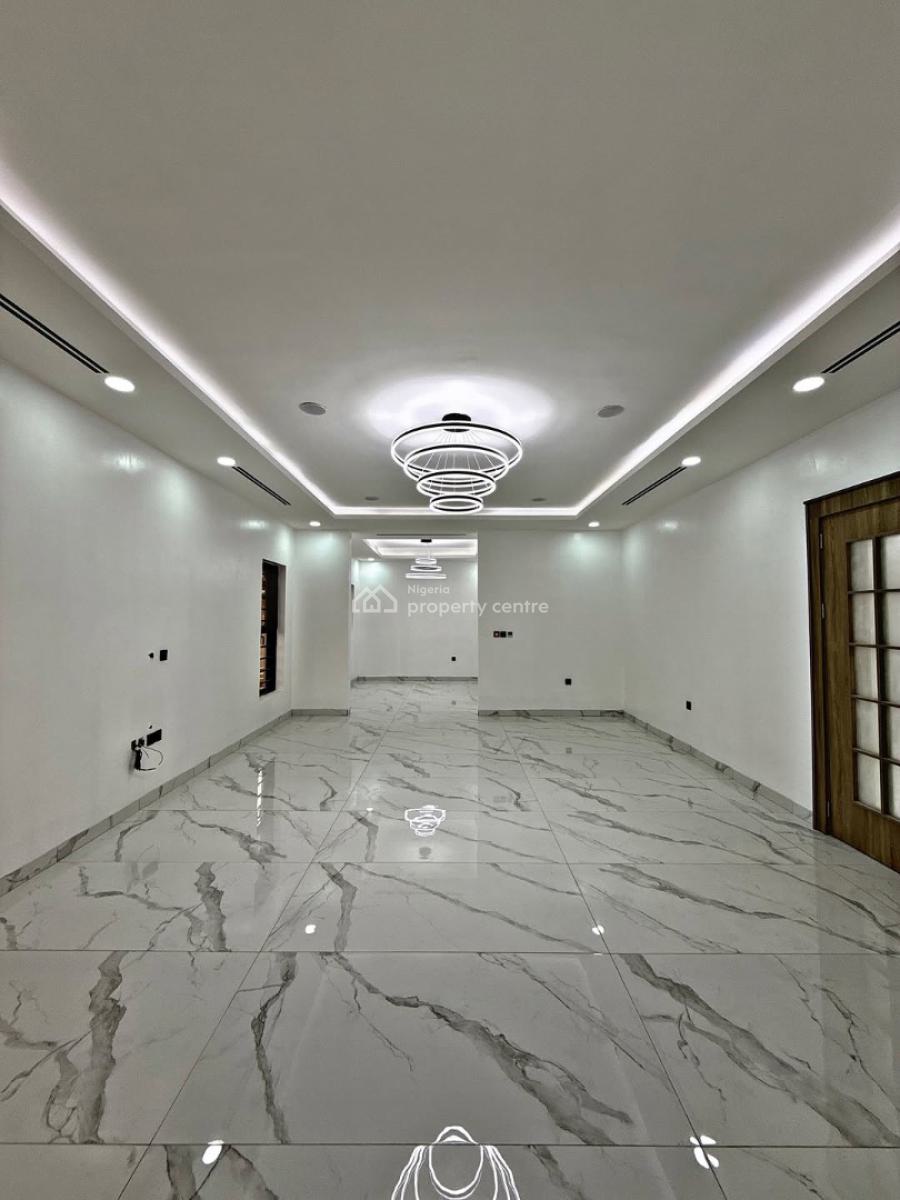 Discover This Luxurious Development of 3 Units of 6-bedroom Townhouses, Guzape District, Abuja, Detached Duplex for Sale