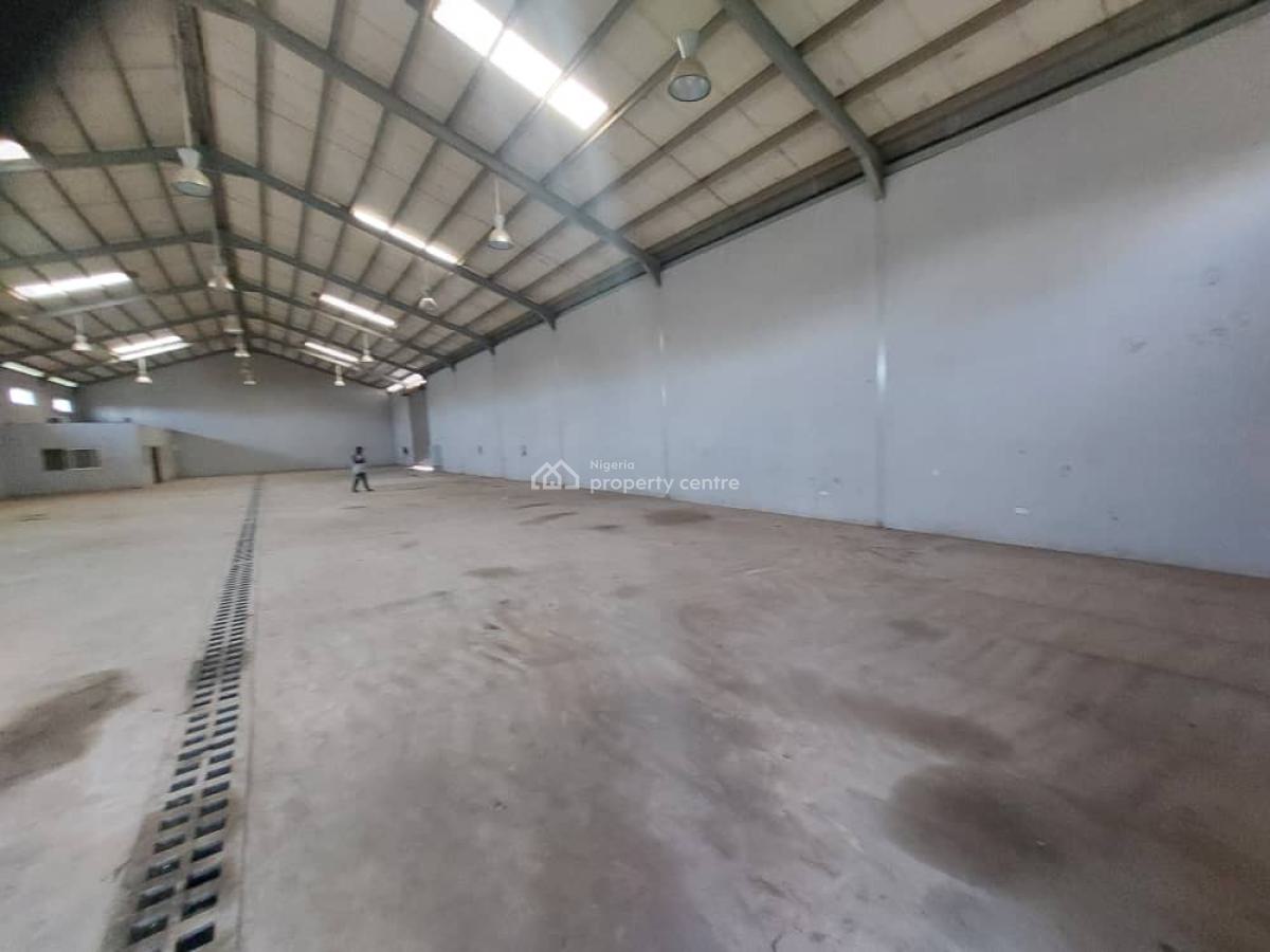 880sqms and 980sqms Purpose Built Warehouse in a Nice Location, Phase 1, Idu Industrial, Abuja, Warehouse for Rent