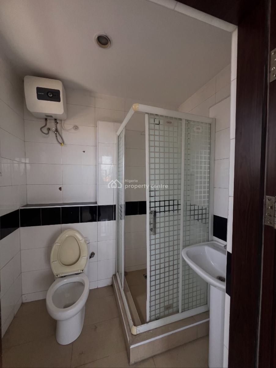 Lovely 3 Bedroom Apartment with Swimming Pool, Lekki Phase 1, Lekki, Lagos, House for Rent