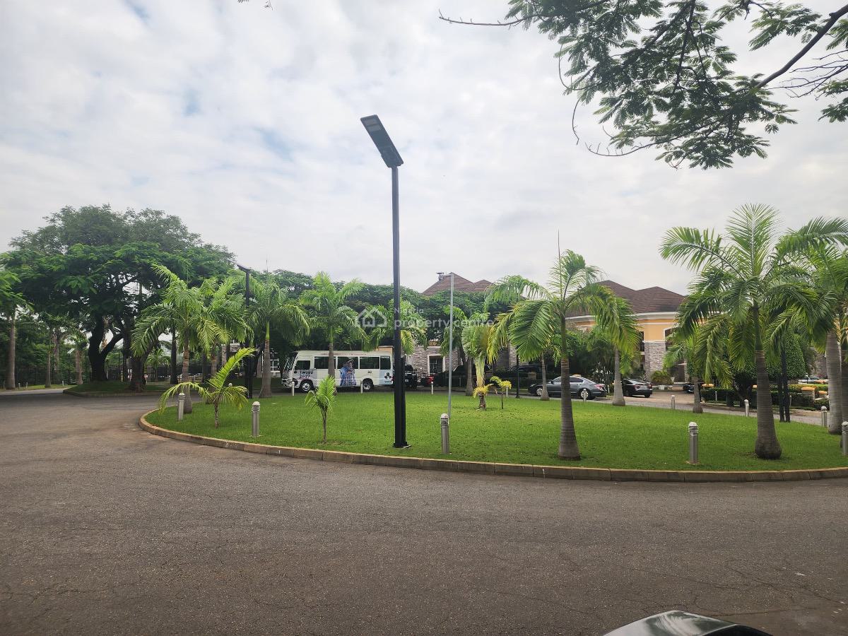 Decently Finished 4 Bedroom Fully Detached Duplex with Bq, Maitama District, Abuja, Detached Duplex for Sale