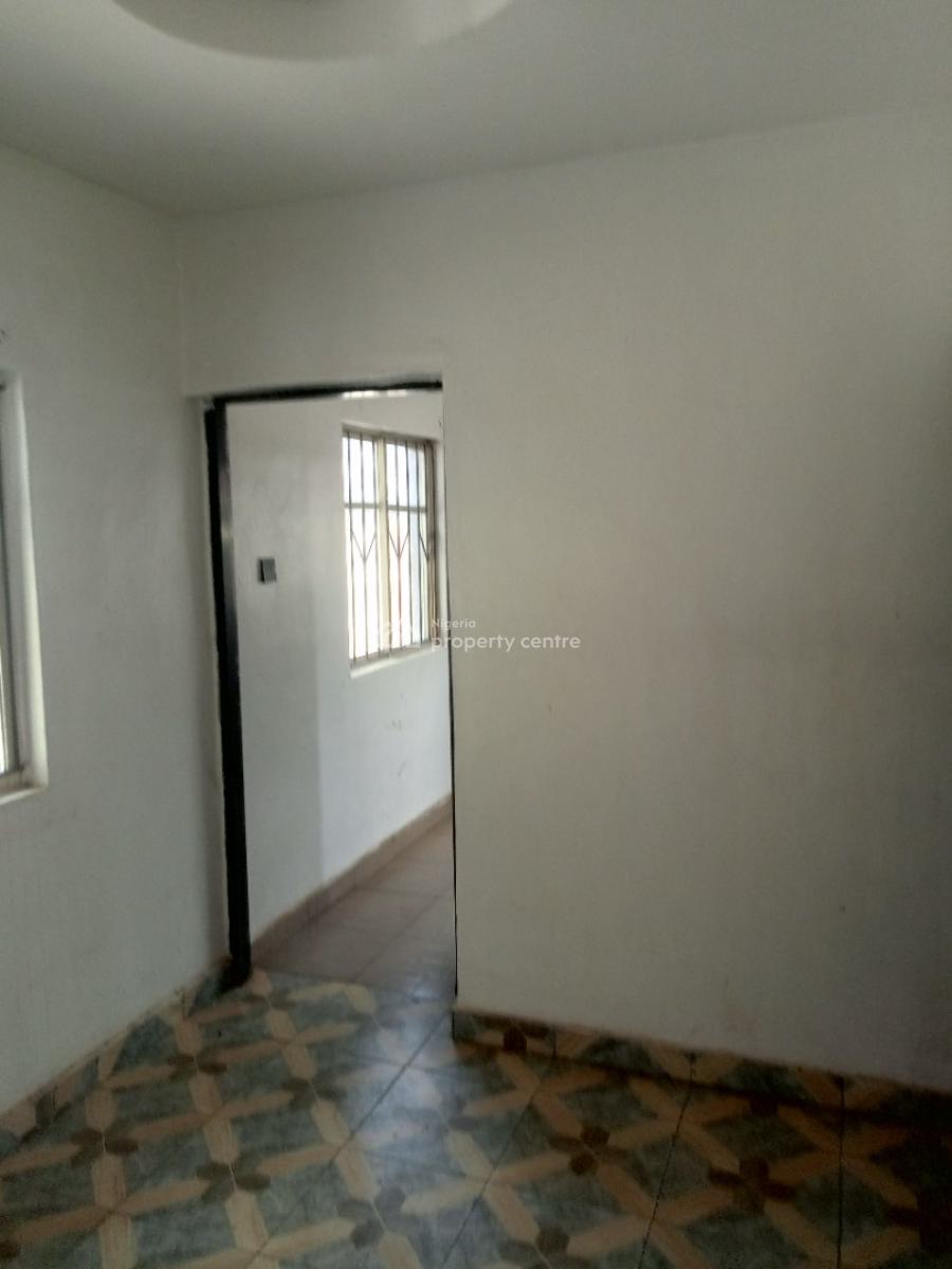 2 Bedroom Flat Full Pop, Fenced with Gate, Jelato, Wofun, Alakia, Ibadan, Oyo, Semi-detached Bungalow for Rent