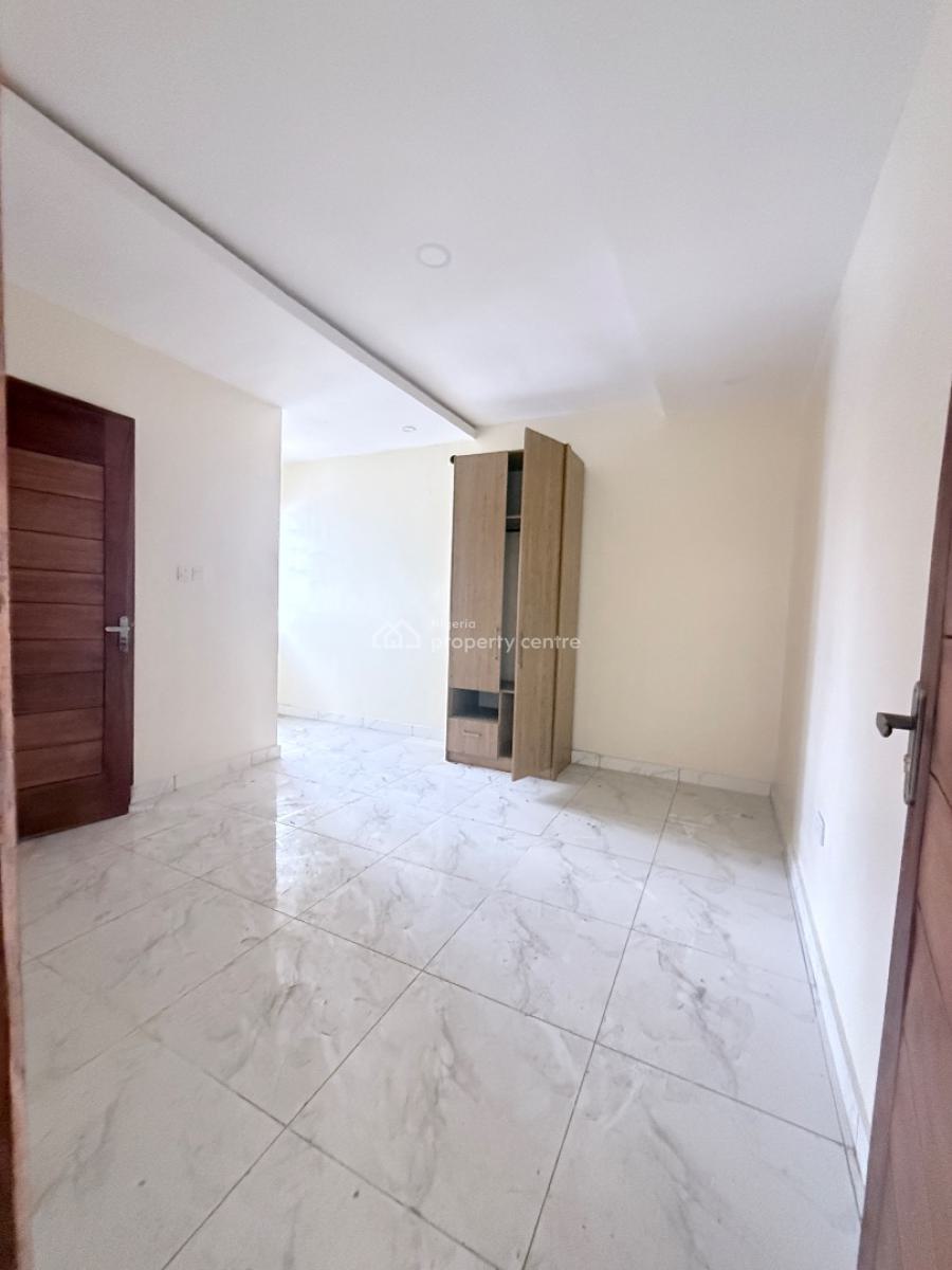 3-bedroom Apartment, Osapa, Lekki, Lagos, Flat / Apartment for Rent