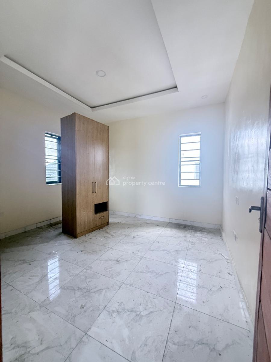 3-bedroom Apartment, Osapa, Lekki, Lagos, Flat / Apartment for Rent