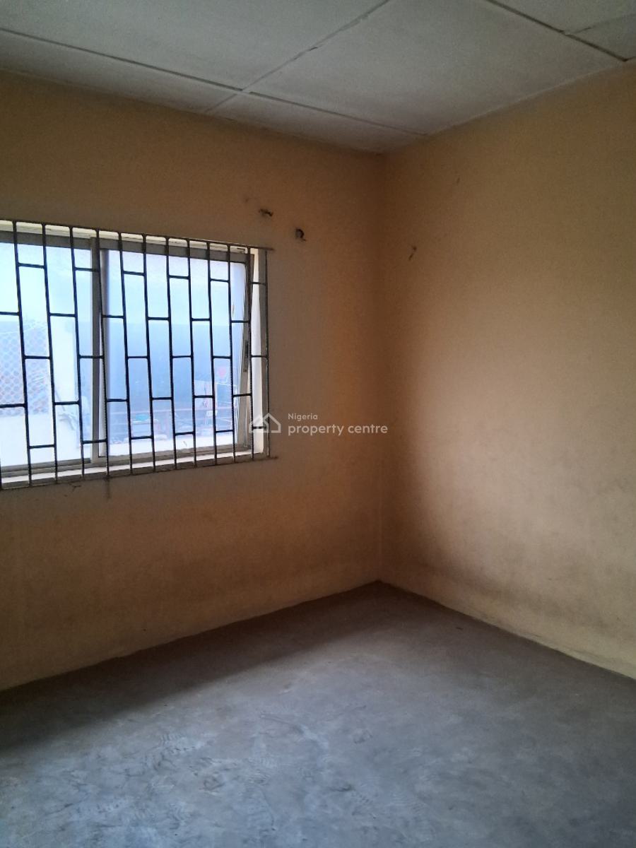 2 Bedroom Flat, Kareem Laka, Egbeda, Alimosho, Lagos, Flat / Apartment for Rent