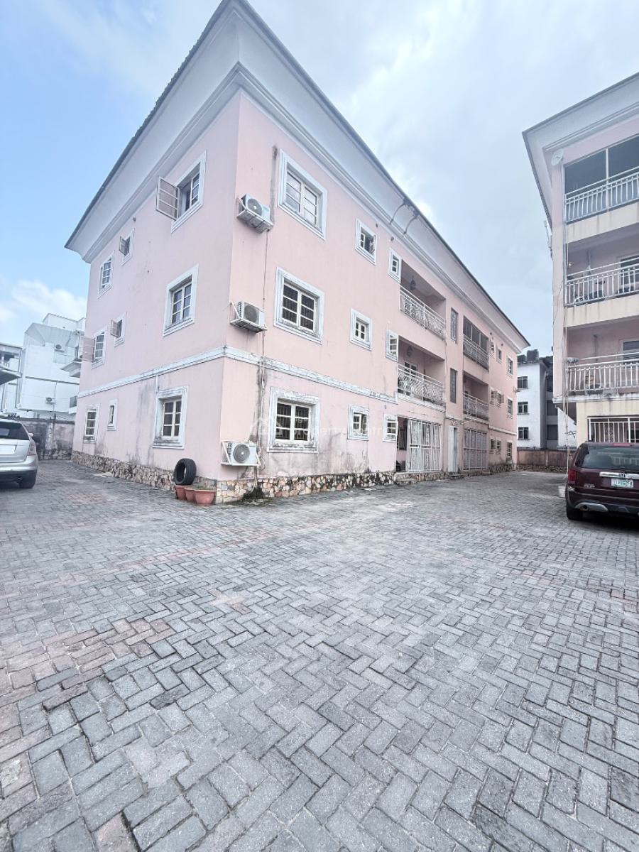 3-bedroom Apartment, Osapa, Lekki, Lagos, Flat / Apartment for Rent