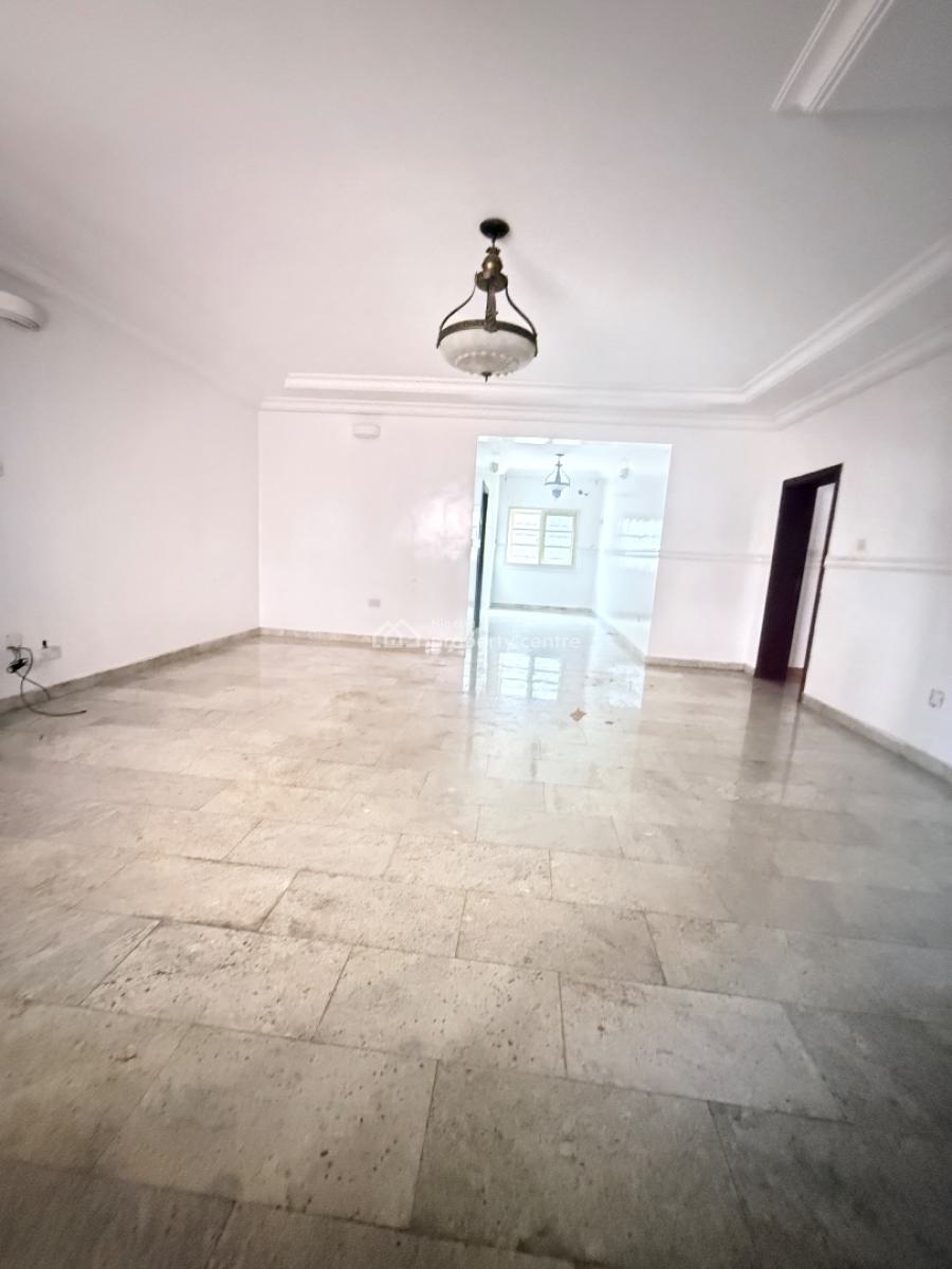 3-bedroom Apartment, Osapa, Lekki, Lagos, Flat / Apartment for Rent