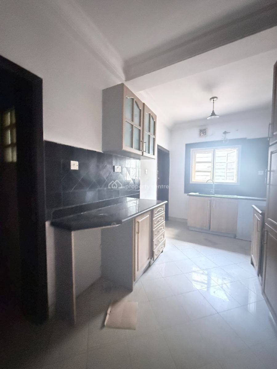 3-bedroom Apartment, Osapa, Lekki, Lagos, Flat / Apartment for Rent