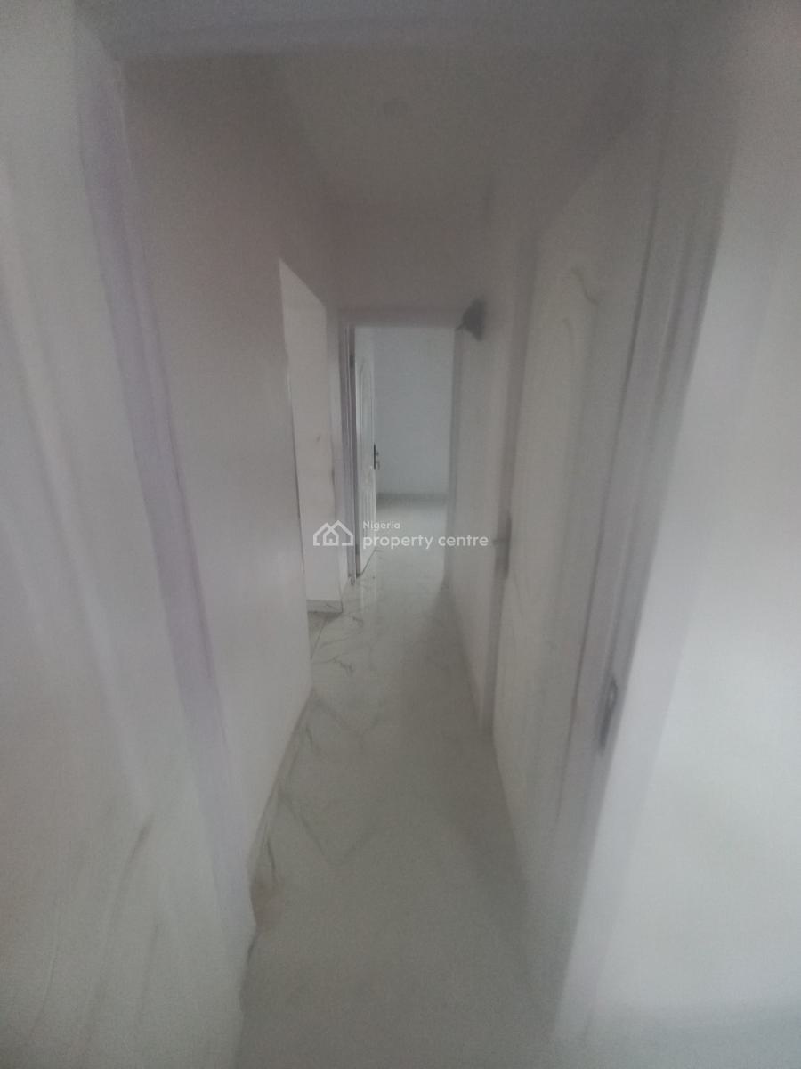 Spacious 2 Bedroom Apartment Upstairs, By Gionee, Lakowe, Ibeju Lekki, Lagos, Flat / Apartment for Rent