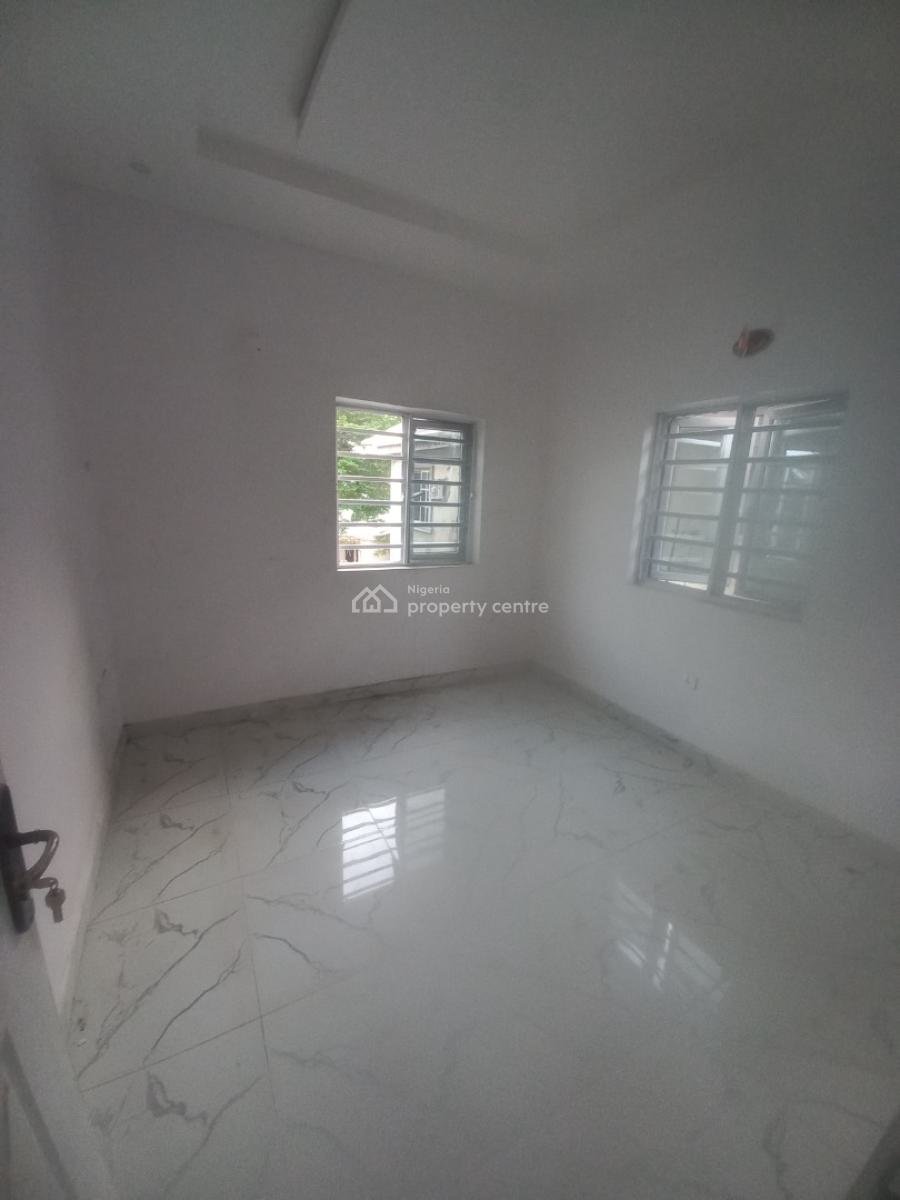 Spacious 2 Bedroom Apartment Upstairs, By Gionee, Lakowe, Ibeju Lekki, Lagos, Flat / Apartment for Rent