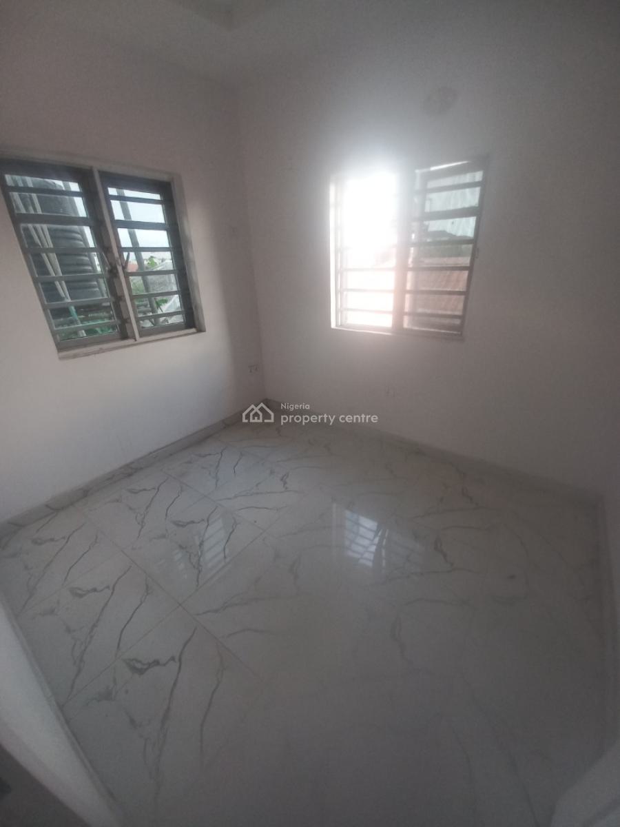 Spacious 2 Bedroom Apartment Upstairs, By Gionee, Lakowe, Ibeju Lekki, Lagos, Flat / Apartment for Rent