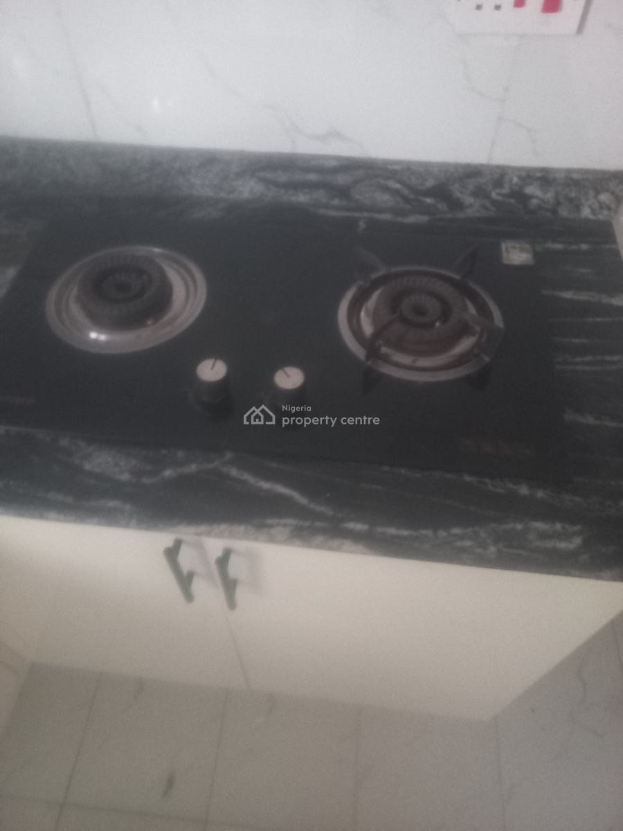Spacious 2 Bedroom Apartment Upstairs, By Gionee, Lakowe, Ibeju Lekki, Lagos, Flat / Apartment for Rent