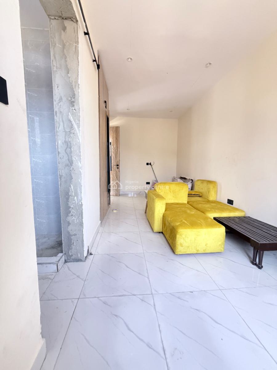 Luxurious 2 Bedroom Apartments with Elevator & Pool, Ikate Elegushi, Lekki, Lagos, Flat / Apartment for Sale