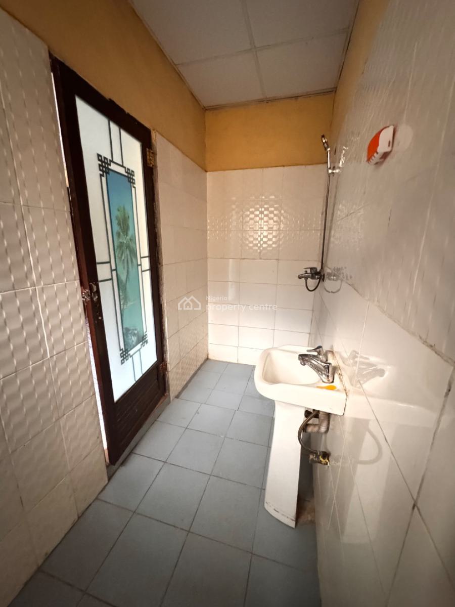 3 Bedroom Flat Utako, Abuja, Utako, Utako, Abuja, Flat / Apartment for Rent