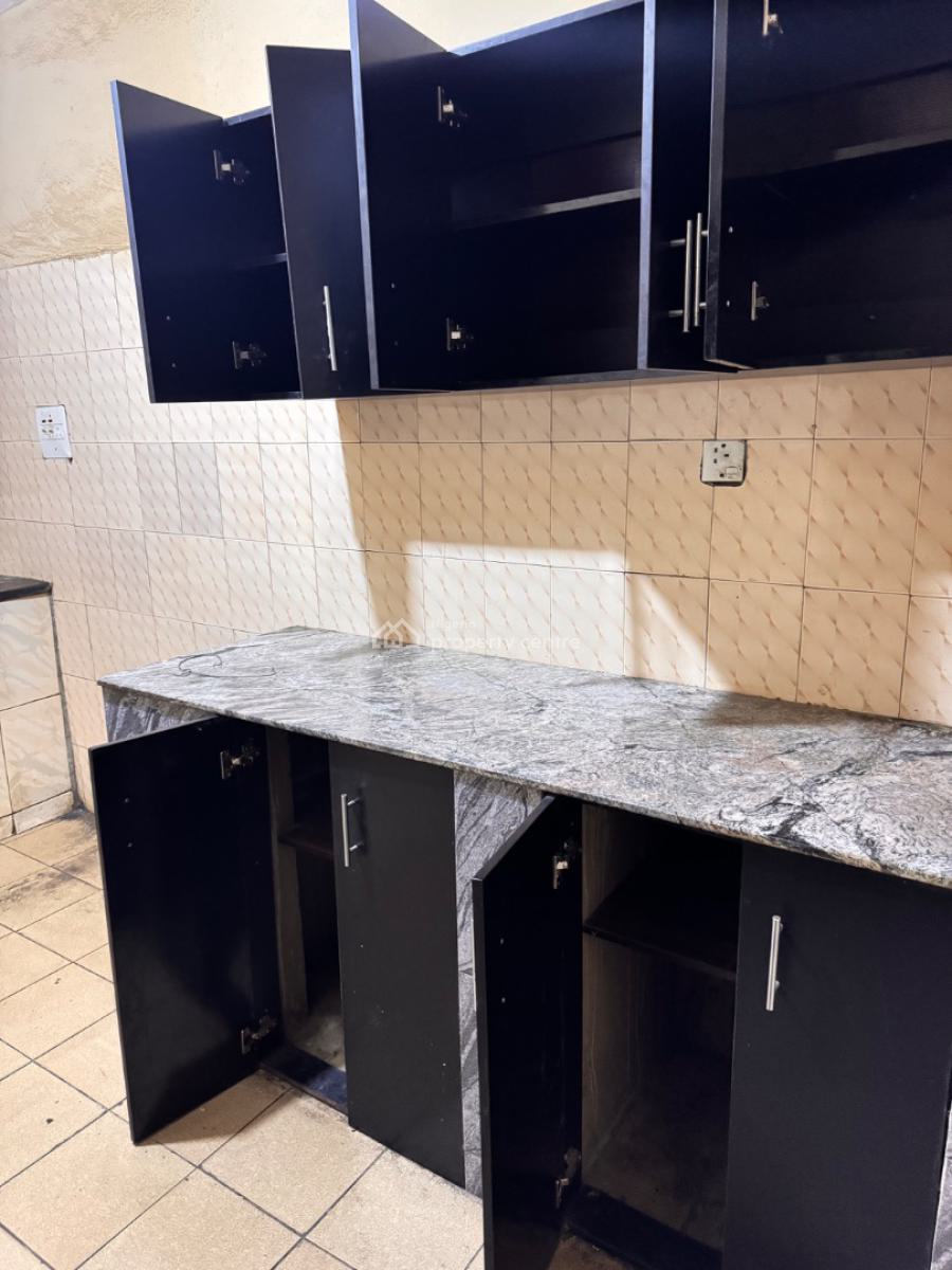 3 Bedroom Flat Utako, Abuja, Utako, Utako, Abuja, Flat / Apartment for Rent