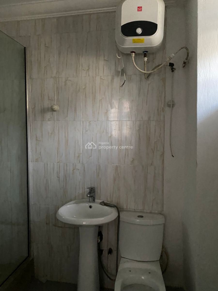 a Super Newly Built 3 Bedroom Apartment, Off Herbert Macaulay Way, Alagomeji, Yaba, Lagos, Flat / Apartment for Rent