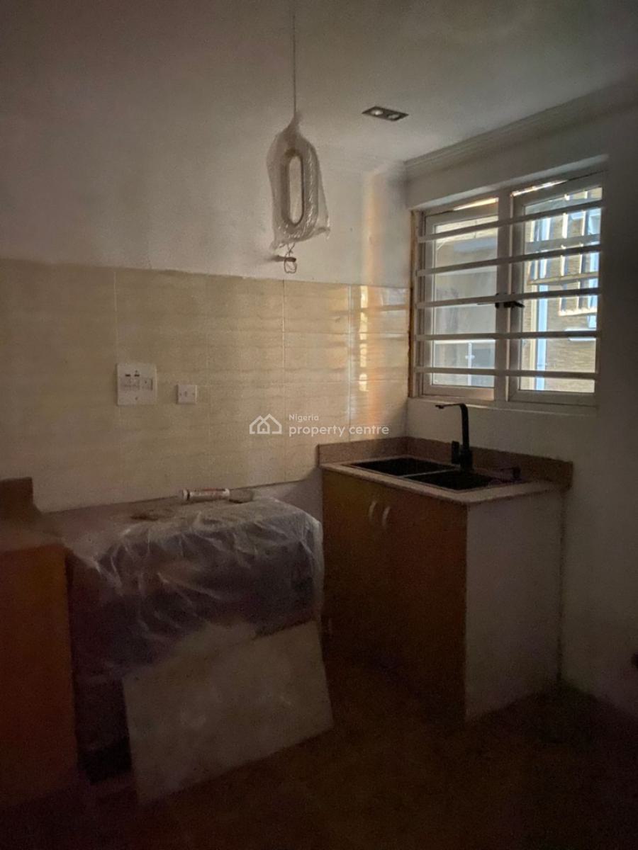 a Super Newly Built 3 Bedroom Apartment, Off Herbert Macaulay Way, Alagomeji, Yaba, Lagos, Flat / Apartment for Rent