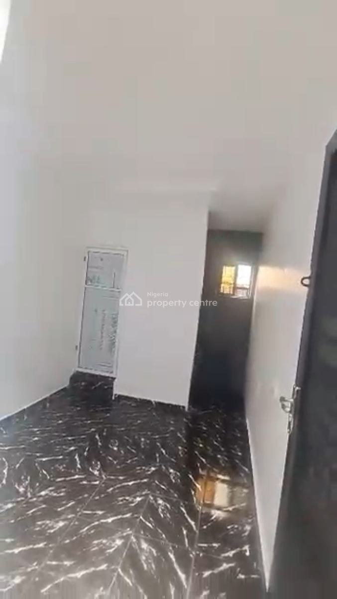 Newly Built Decent & Standard Room-self Contain, Off Adaranijo Ladlak Bustop, Bariga, Shomolu, Lagos, Self Contain (single Rooms) for Rent