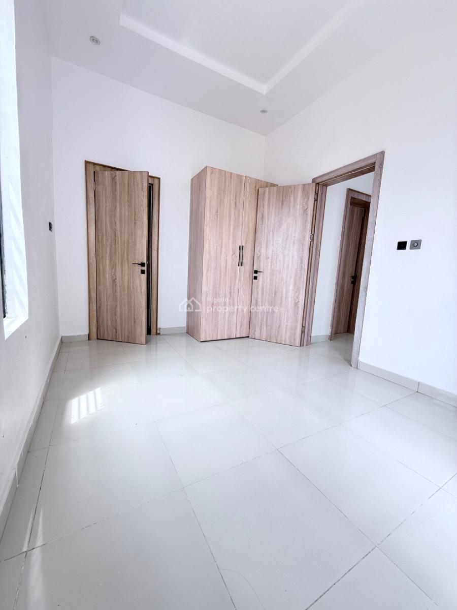 Stunning 5 Bedroom Fully Detached Duplex with Pool & Bq, Ikota, Lekki, Lagos, Detached Duplex for Sale