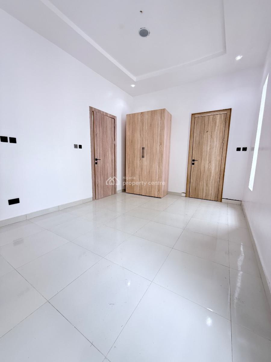 Stunning 5 Bedroom Fully Detached Duplex with Pool & Bq, Ikota, Lekki, Lagos, Detached Duplex for Sale