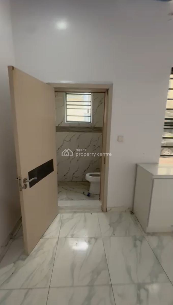 Spacious Studio Apartment with Open Plan Kitchen, Royal Mews 2, Royal Pine Gate 1, Orchid, Lekki, Lagos, Flat / Apartment for Rent