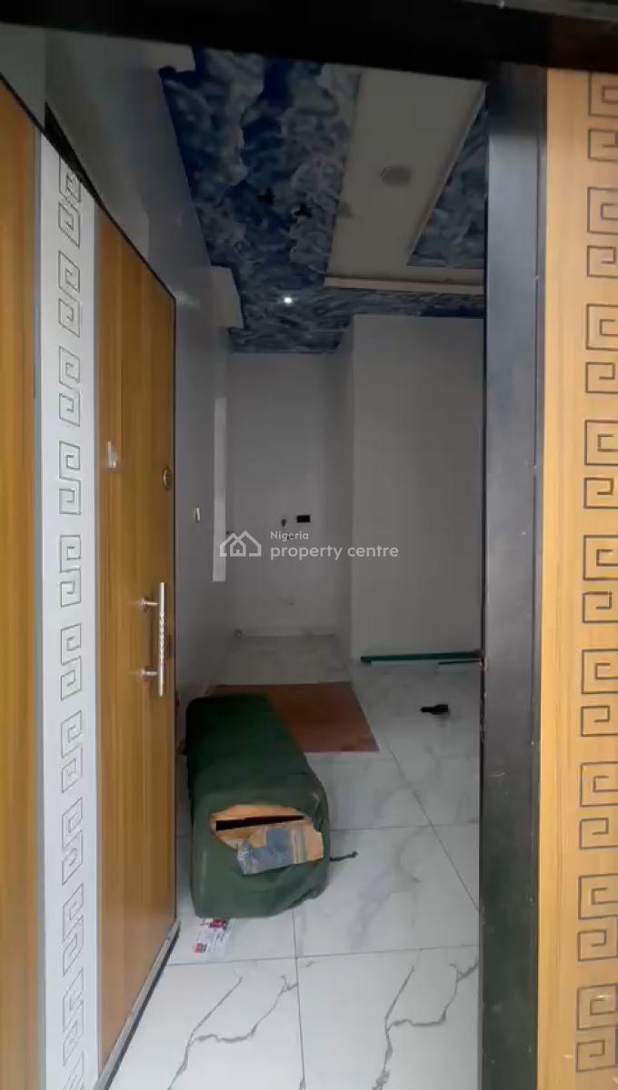 Spacious Studio Apartment with Open Plan Kitchen, Royal Mews 2, Royal Pine Gate 1, Orchid, Lekki, Lagos, Flat / Apartment for Rent