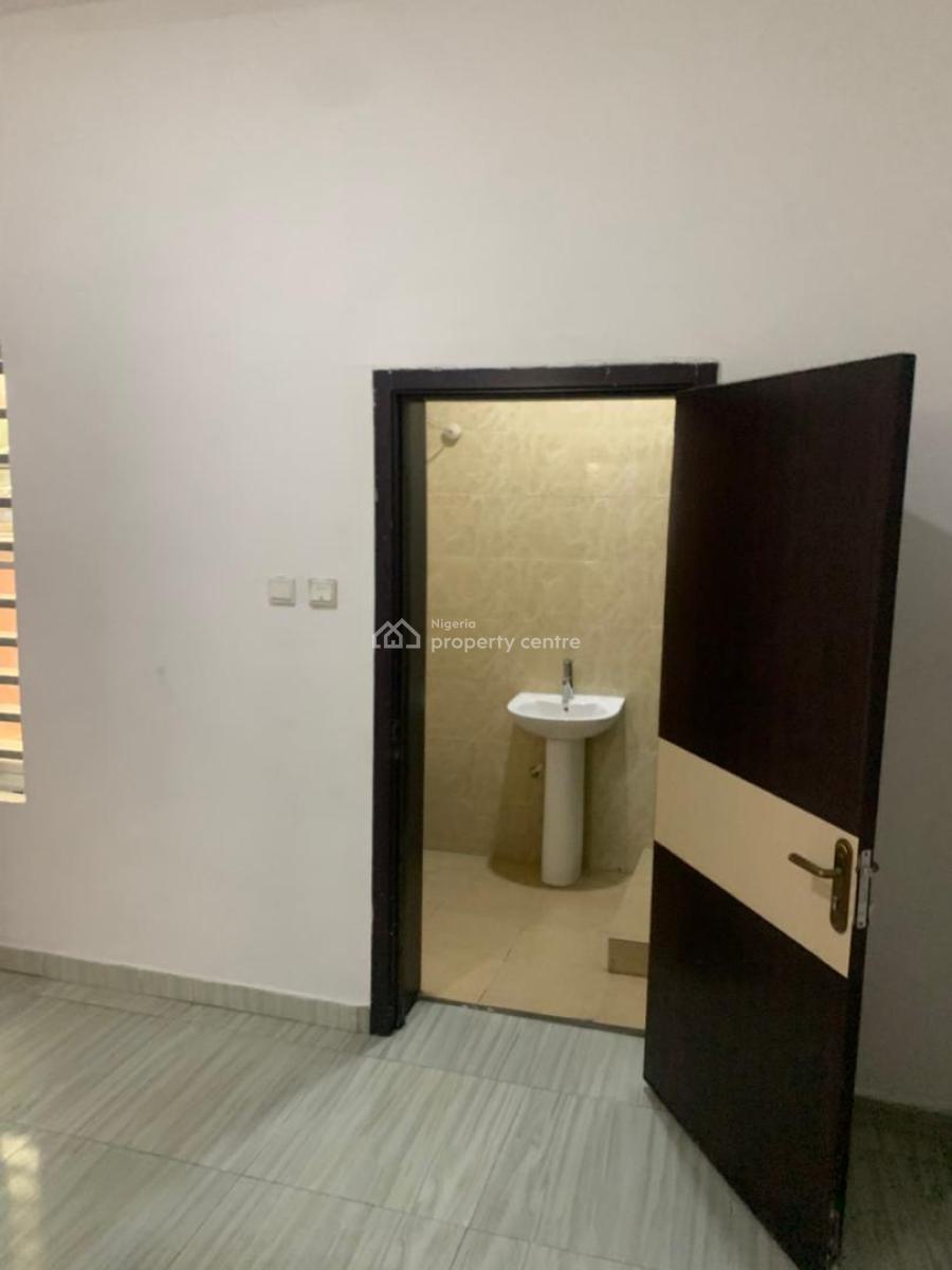 Spacious 4 Bedroom with Bq, Ikota, Lekki, Lagos, House for Rent