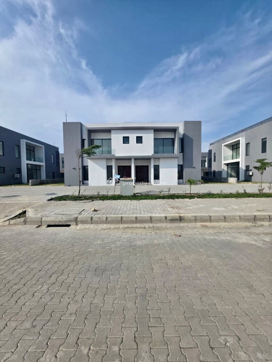 Bra   Brand New Exquisite Detached Duplex in a Beach Front Estate, Maiyegun Beach Estate, Jankande, Lekki, Lagos, Semi-detached Duplex for Sale