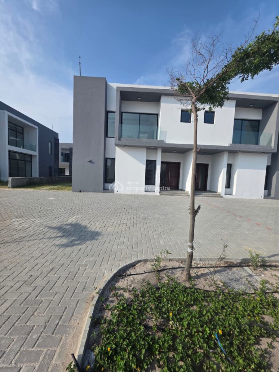 Bra   Brand New Exquisite Detached Duplex in a Beach Front Estate, Maiyegun Beach Estate, Jankande, Lekki, Lagos, Semi-detached Duplex for Sale