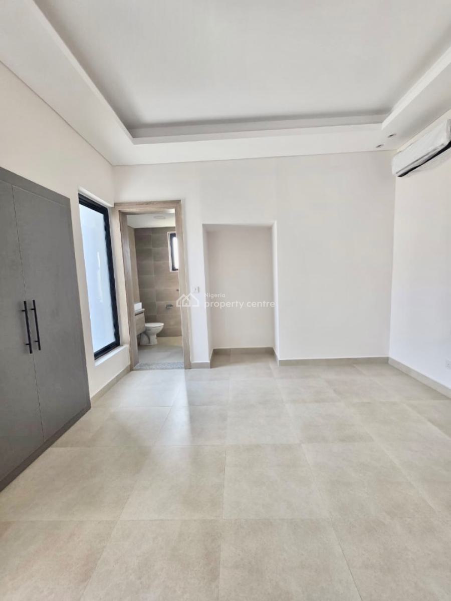 Bra   Brand New Exquisite Detached Duplex in a Beach Front Estate, Maiyegun Beach Estate, Jankande, Lekki, Lagos, Semi-detached Duplex for Sale