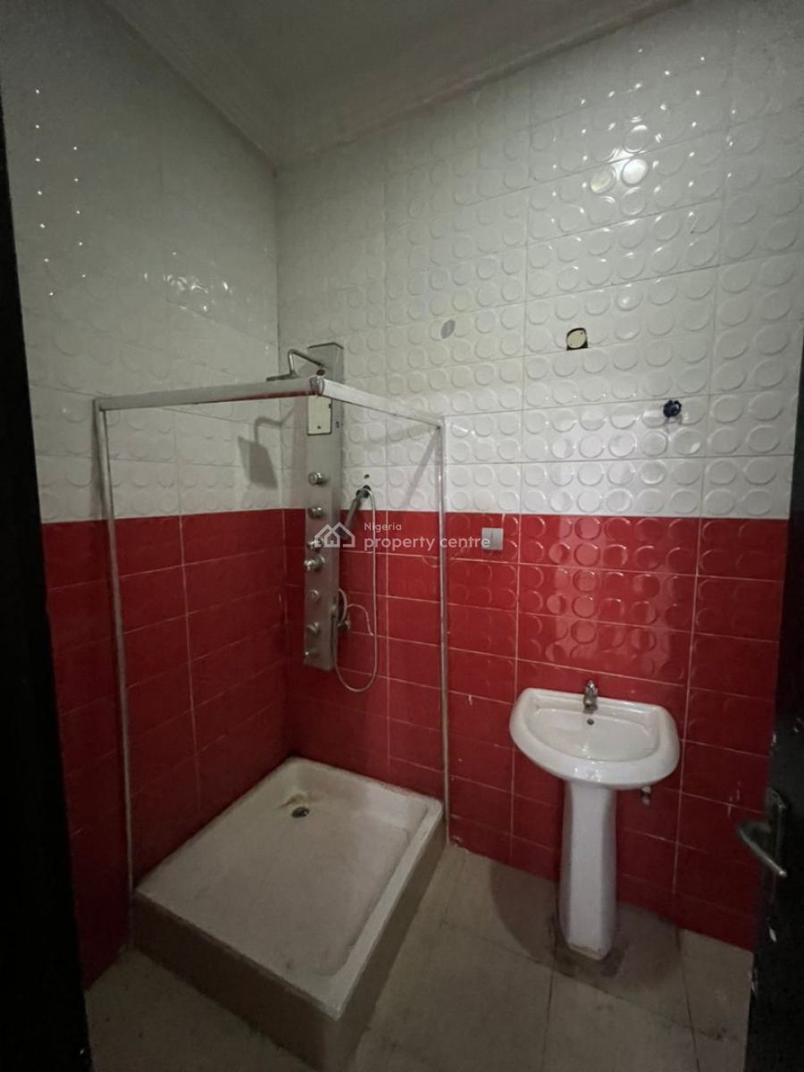 a Luxurious Self Contained Apartment with Standard Shared Kitchen, Chevron Drive, Lekki, Lagos, Self Contain (single Rooms) for Rent