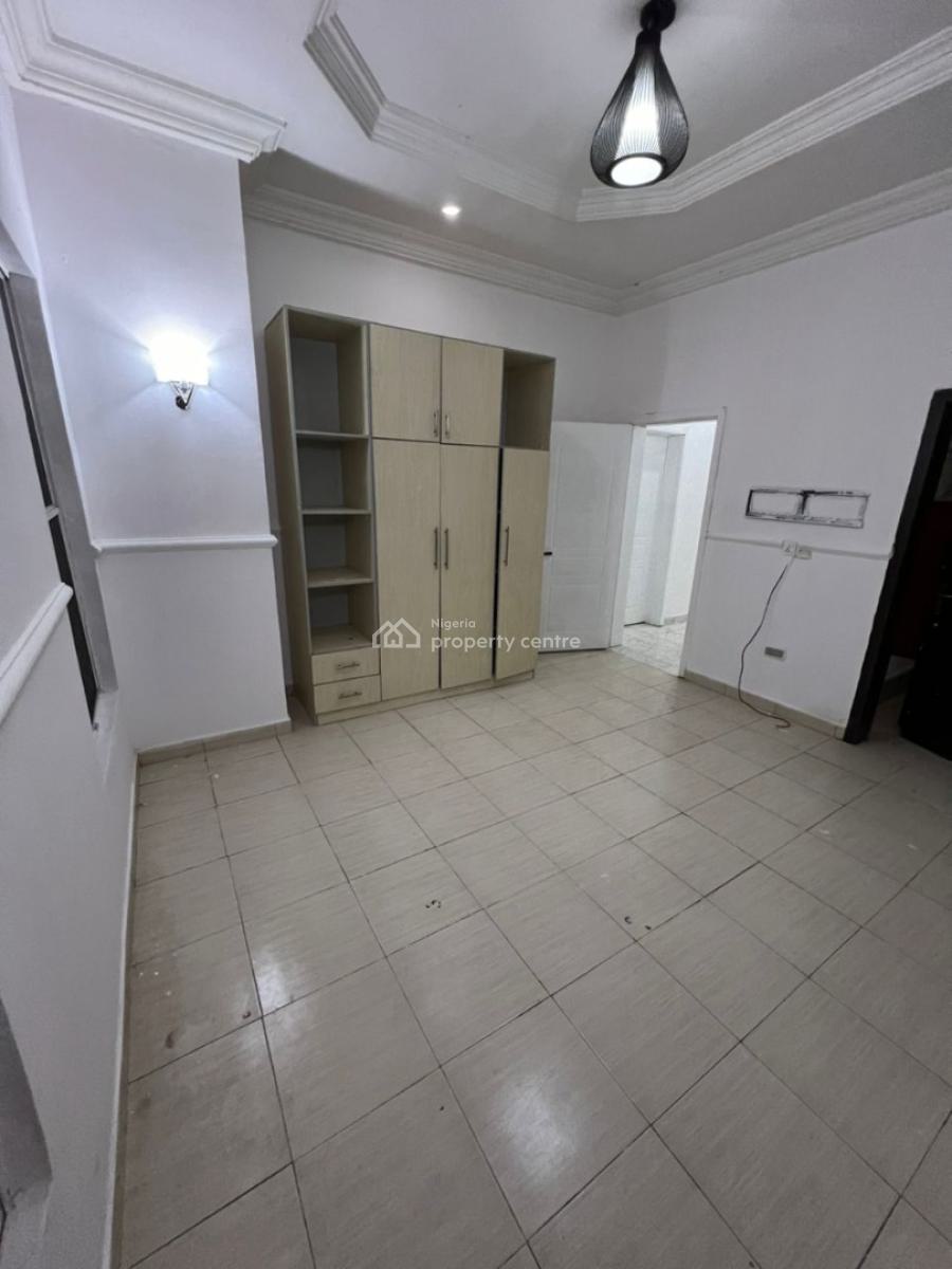 a Luxurious Self Contained Apartment with Standard Shared Kitchen, Chevron Drive, Lekki, Lagos, Self Contain (single Rooms) for Rent