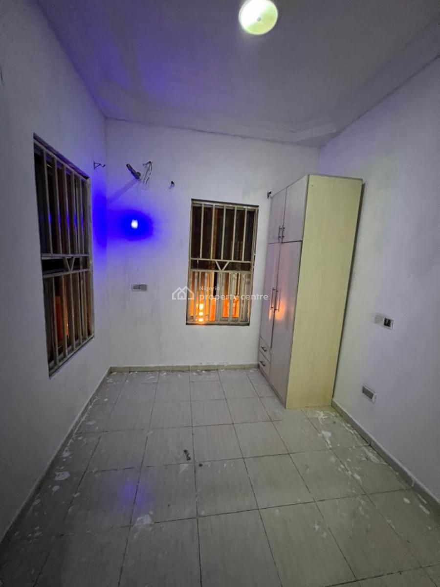 a Luxurious Standard Self Contained Apartment with Standard Shared Kit, Chevron Drive, Lekki, Lagos, Self Contain (single Rooms) for Rent