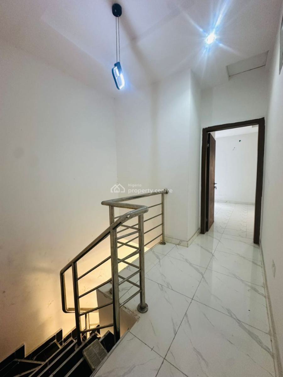 3-bedroom Terrace with Bq, Ikota, Lekki, Lagos, Terraced Duplex for Sale