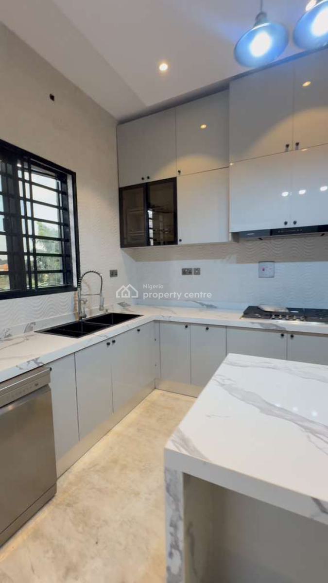 Luxury 5 Bedroom Detached Duplex with Bq, Kolapo Ishola Gra, Akobo, Ibadan, Oyo, Detached Duplex for Sale