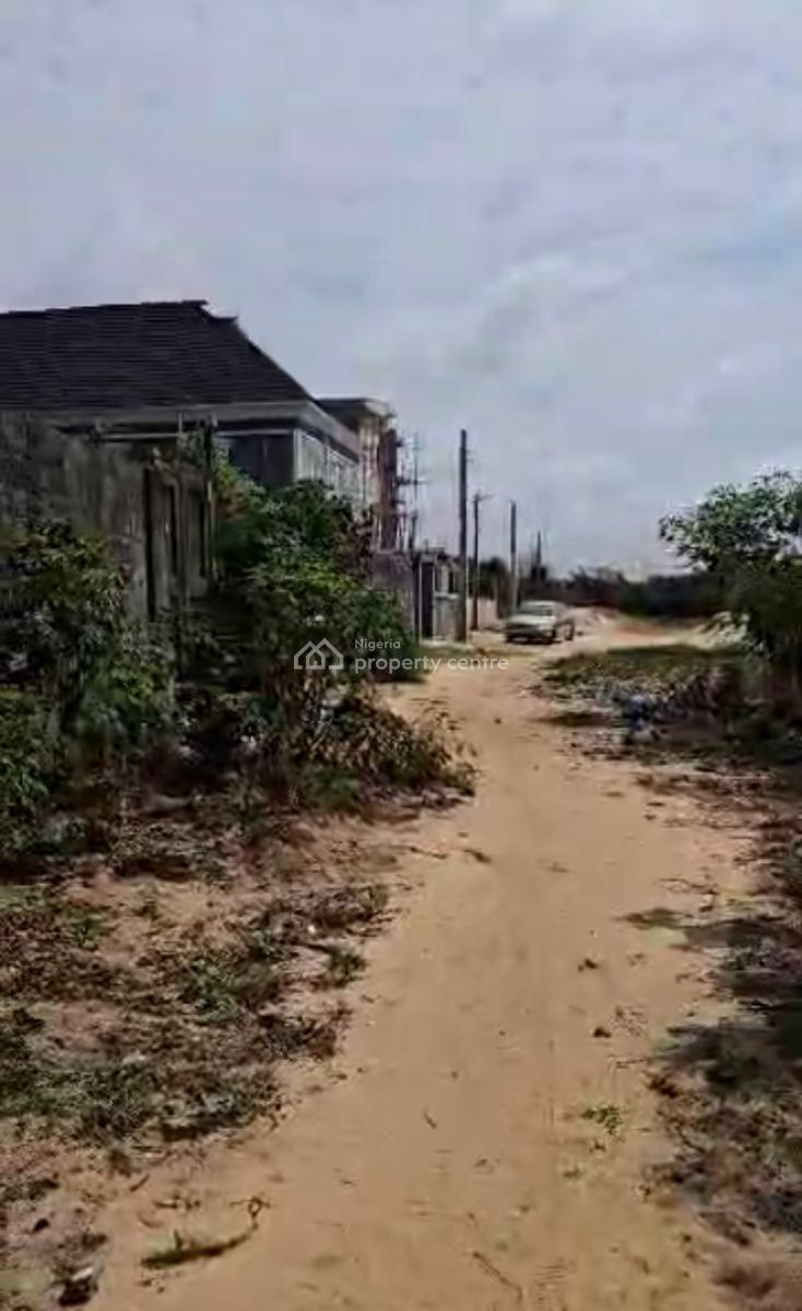 Fantastic 670sqm Dry Land Fenced,gated in a Fast Developing Area, Ogogoro ,ogufayo, Awoyaya, Ibeju Lekki, Lagos, Residential Land for Sale