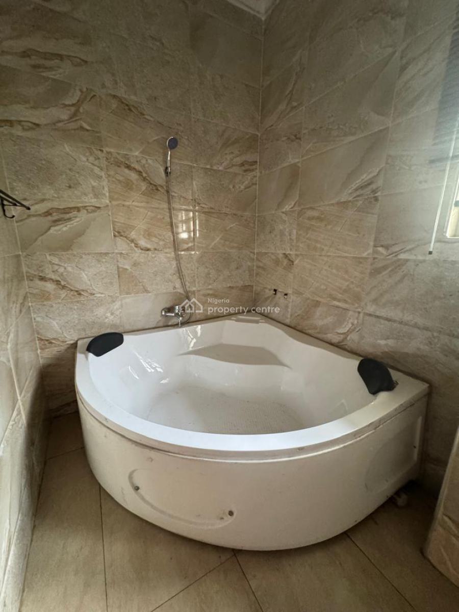 Fully Service 6 Bedroom Detached House, Osapa Extension, Osapa, Lekki, Lagos, Detached Duplex for Rent