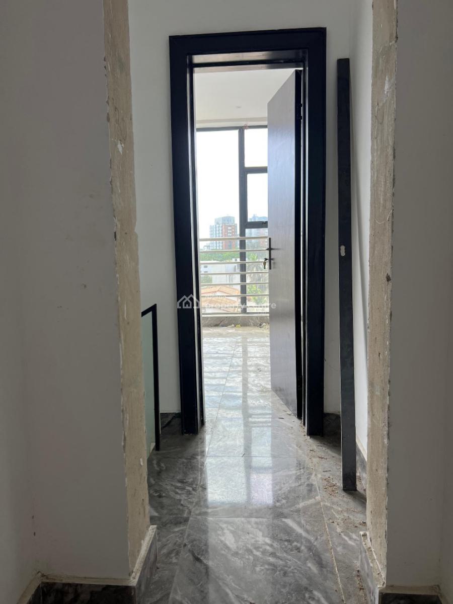 Luxury 3 Bedroom Apartment with a Bq in Old Ikoyi, Ikoyi, Old Ikoyi, Ikoyi, Lagos, Flat / Apartment for Rent