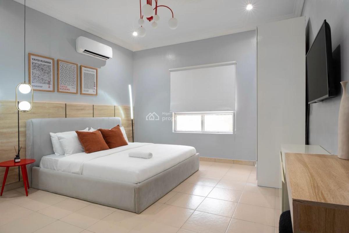My Hot  Luxury 1 Bedroom Apartment Self Compound in a S, Lekki Phase 1, Lekki, Lagos, Flat / Apartment Short Let