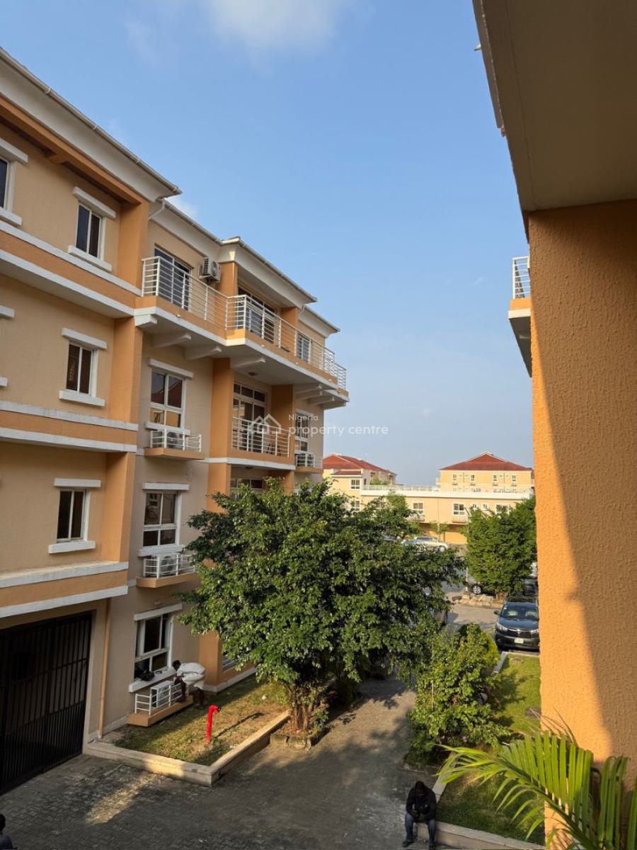 My Hot  Luxury 1 Bedroom Apartment Self Compound in a S, Lekki Phase 1, Lekki, Lagos, Flat / Apartment Short Let