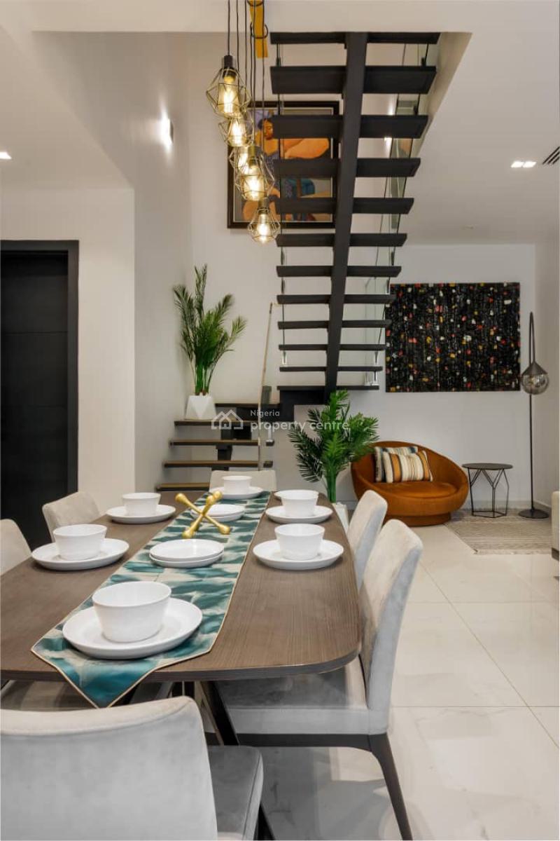 My Hot  Luxury 2 Bedroom Apartment Self Compound in a S, Lekki Phase 1, Lekki, Lagos, Flat / Apartment Short Let