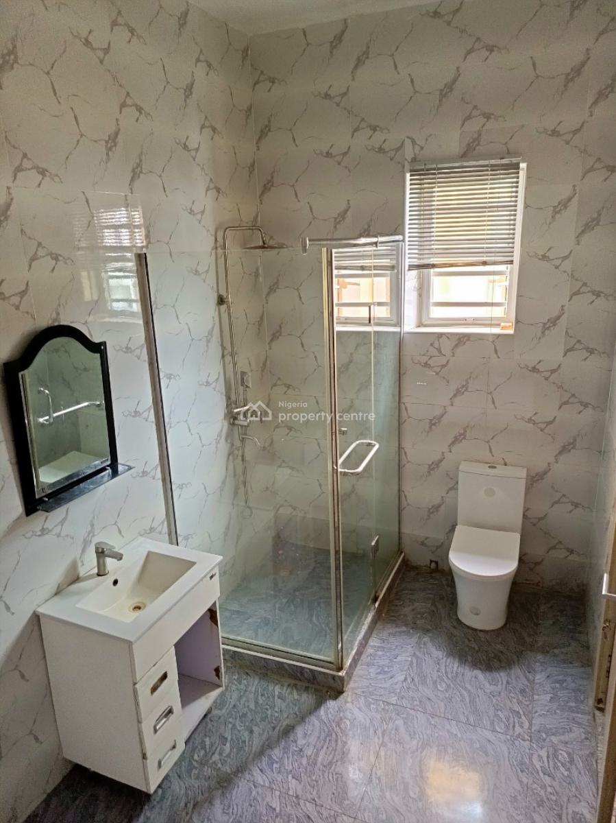 Spacious Master Bedroom Flat with Balcony, Orchid Road By The Roundabout, Lekki, Lagos, Flat / Apartment for Rent