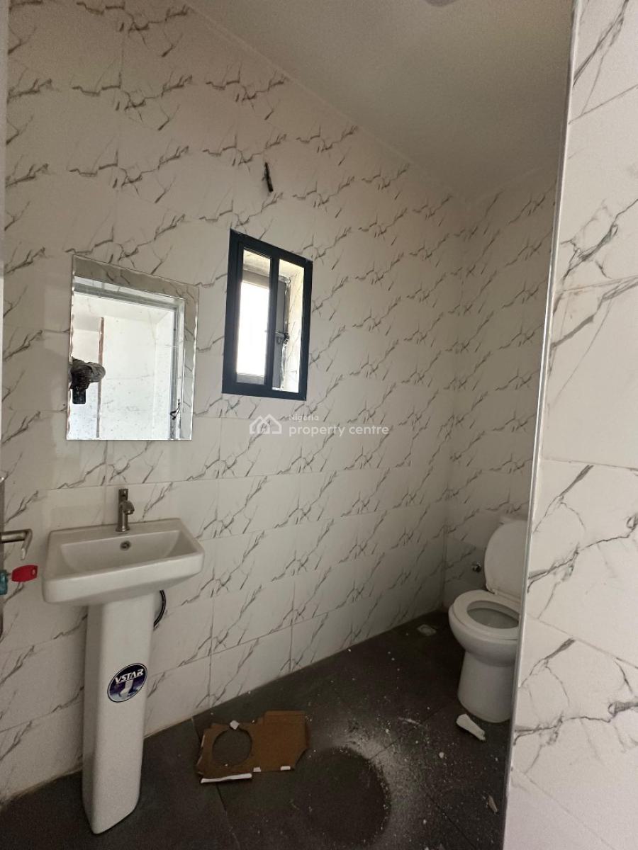 4 Bedroom Apartment with a Bq, Through Wuye District, Dakibiyu, Abuja, House for Rent