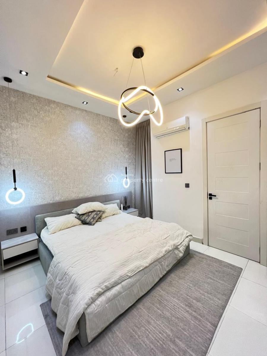 Fully Furnished 2 Bedroom Apartment Bedroom with Bq in a Serene Enviro, Ologolo, Lekki, Lagos, Flat / Apartment for Sale