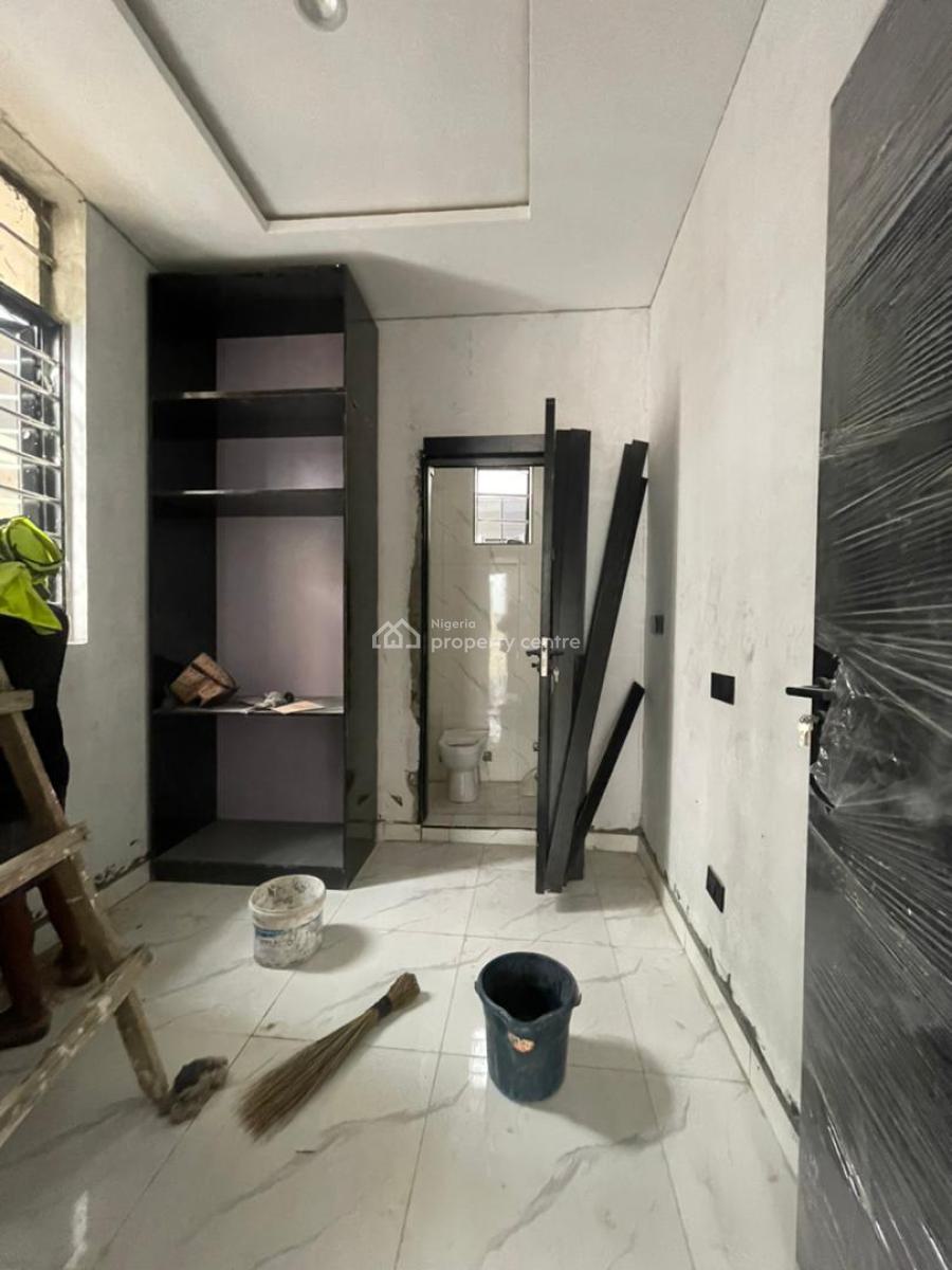 Self Compound 4 Semi Detached Duplex with Bq in a Serene Environment, Ikota, Lekki, Lagos, Semi-detached Duplex for Sale