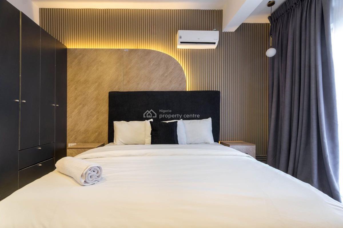 Luxury 2bedroom Apartment, Lekki Phase 1, Lekki, Lagos, Flat / Apartment for Sale