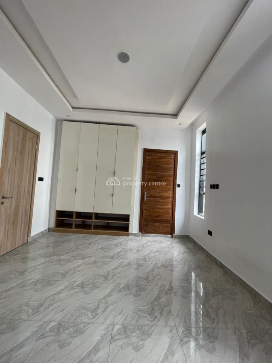 Contemporary 2 Bedroom Apartment with Pool, Gym, Elevator & Lounge, Ikota, Lekki, Lagos, Flat / Apartment for Sale