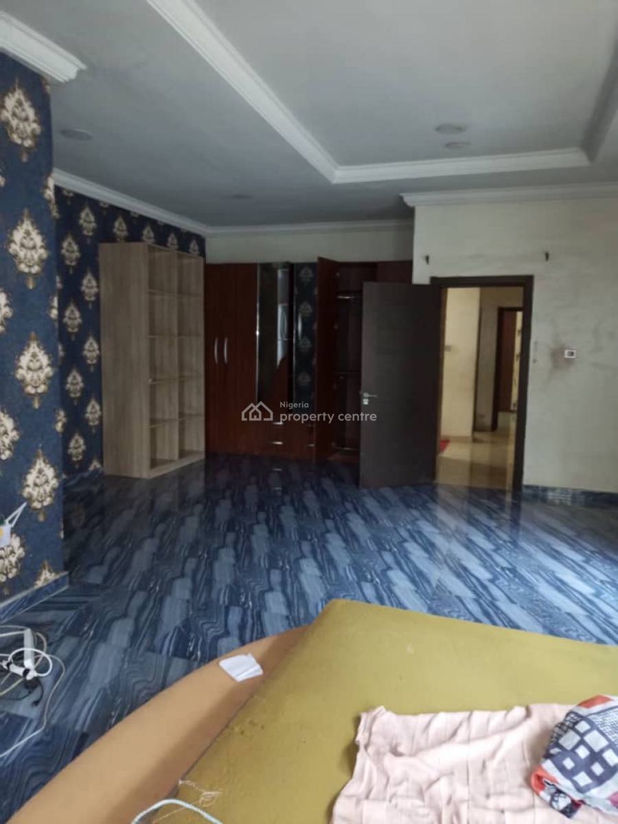 Spacious 4 Bedroom, Ologolo, Lekki, Lagos, Semi-detached Duplex for Rent