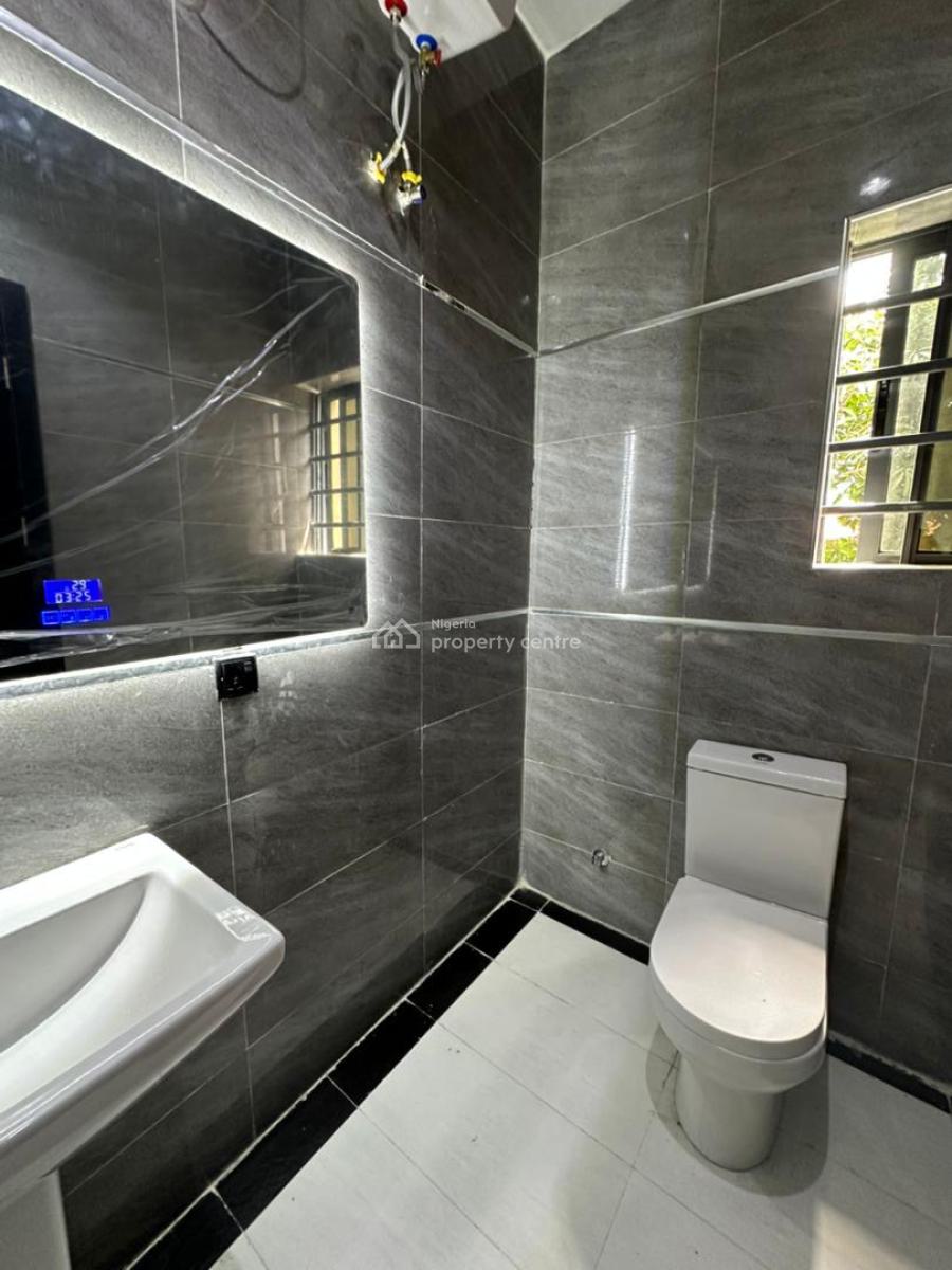 Luxury 3bedroom Apartment, Lekki Phase 1, Lekki, Lagos, Flat / Apartment for Sale